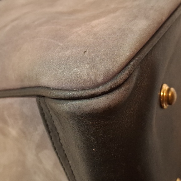 Dooney & Bourke tote - Picture 15 of 16
